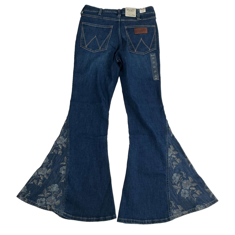 Wrangler Retro Bailey Jeans Women's 30x32 High Rise Hometown Wildflower Bell NEW
